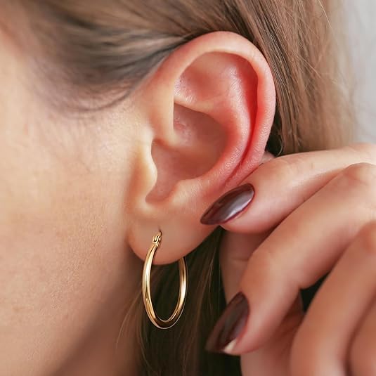 RAYSAM Gold Hoop Earrings